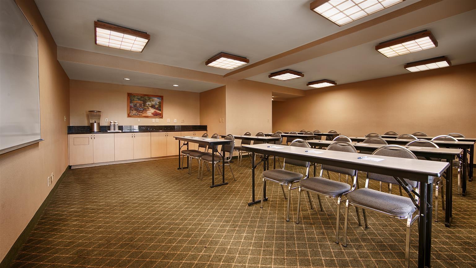 Western Hotel 3*