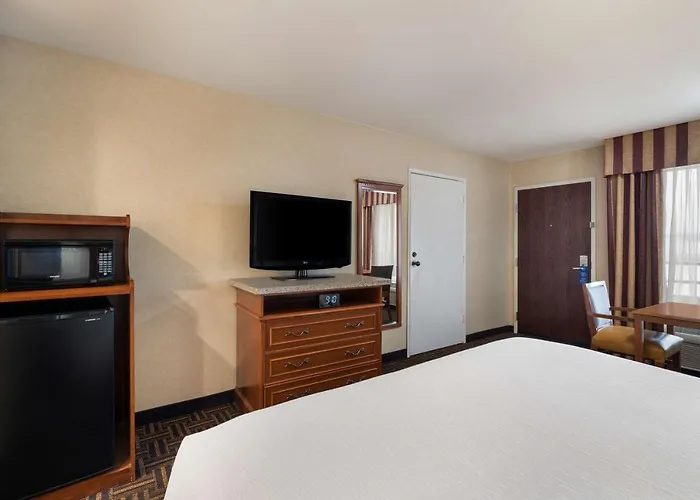 Best Western Norwalk Inn